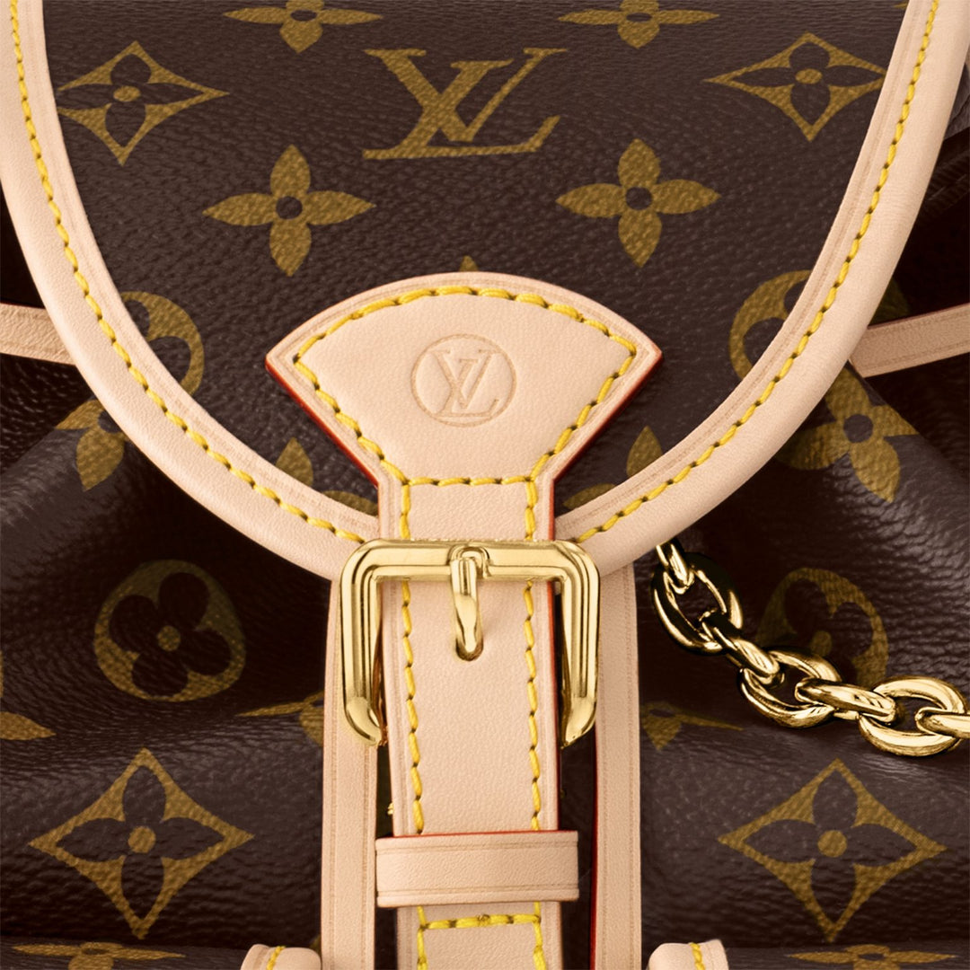 LOUIS VUITTON EXCURSION BAG IN MONOGRAM STYLE