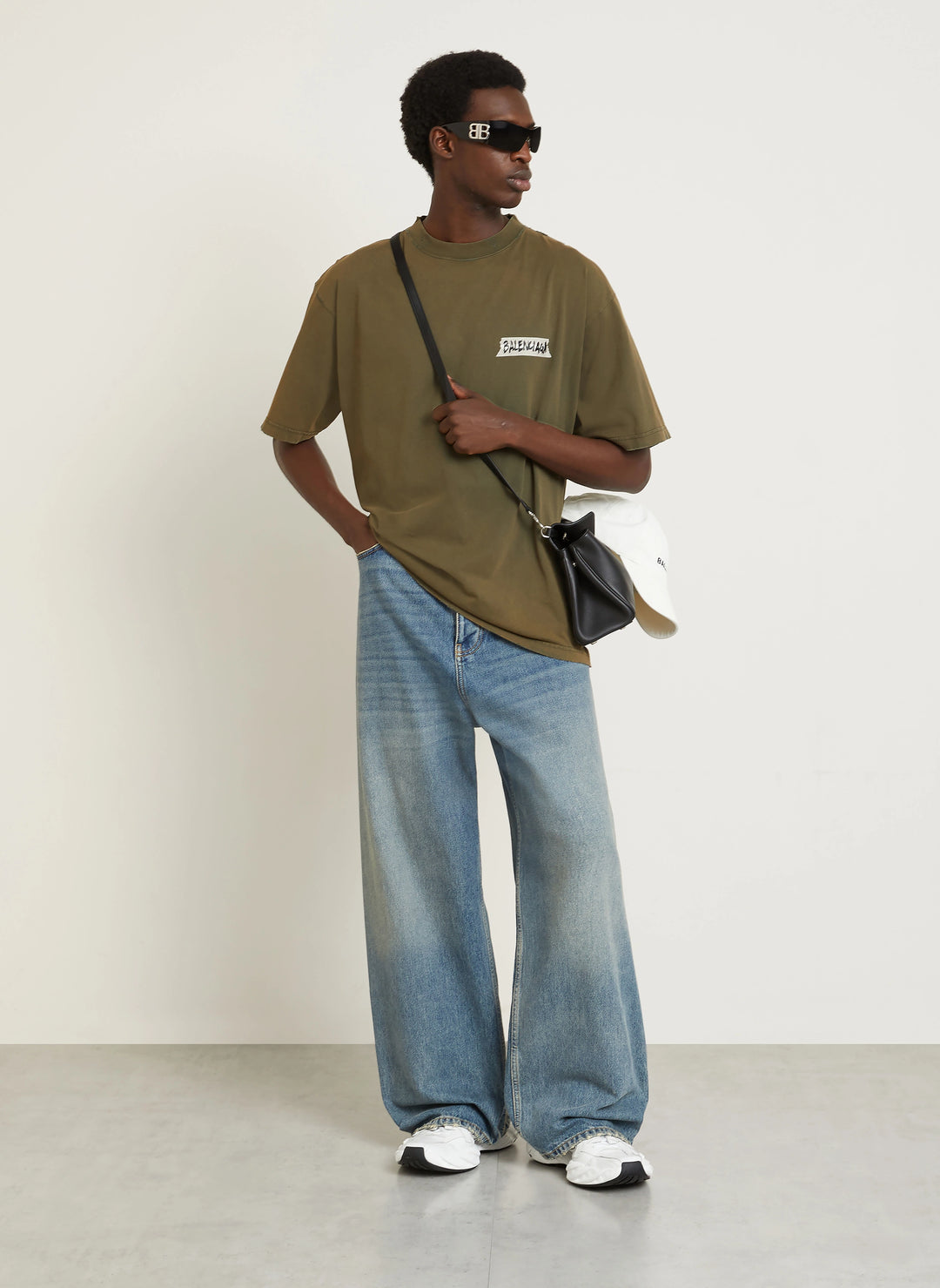 BALENCIAGA PRINTED KAKI T-SHIRT