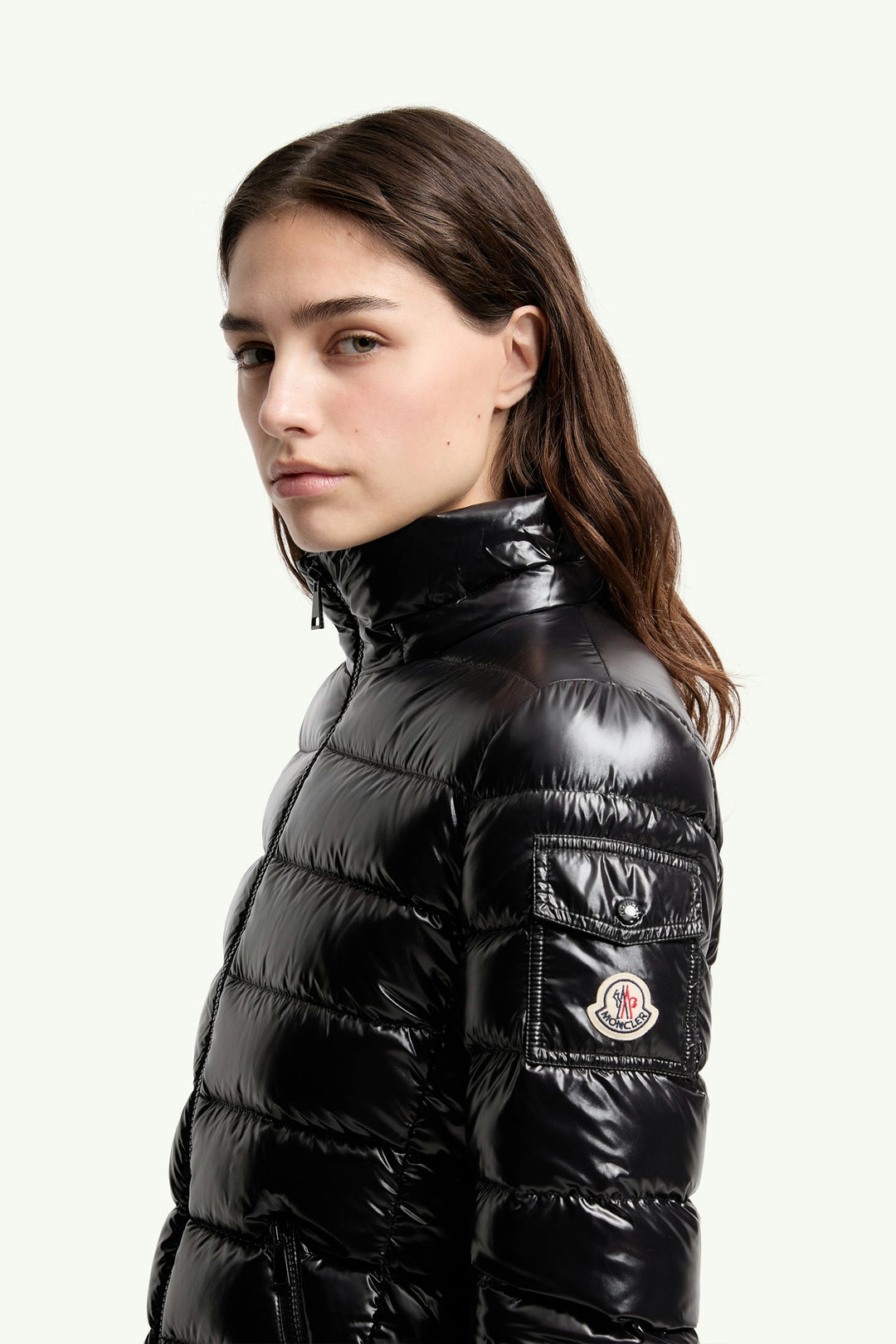 MONCLER BADY HOODED SHORT DOWN JACKET