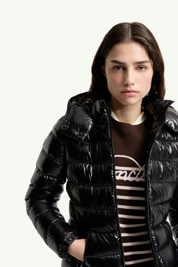 MONCLER BADY HOODED SHORT DOWN JACKET