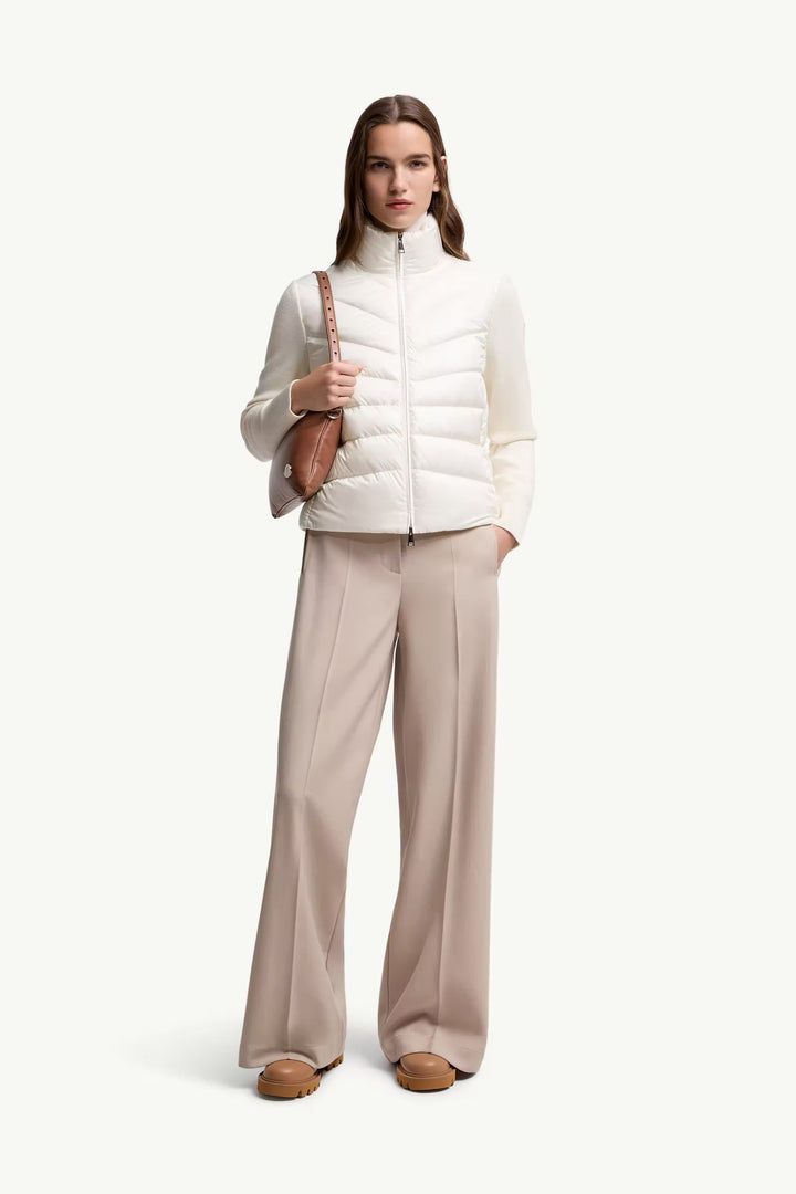 MONCLER PADDED WOMEN JACKET IN WHITE