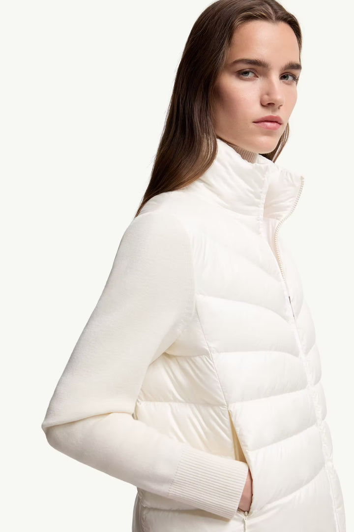 MONCLER PADDED WOMEN JACKET IN WHITE